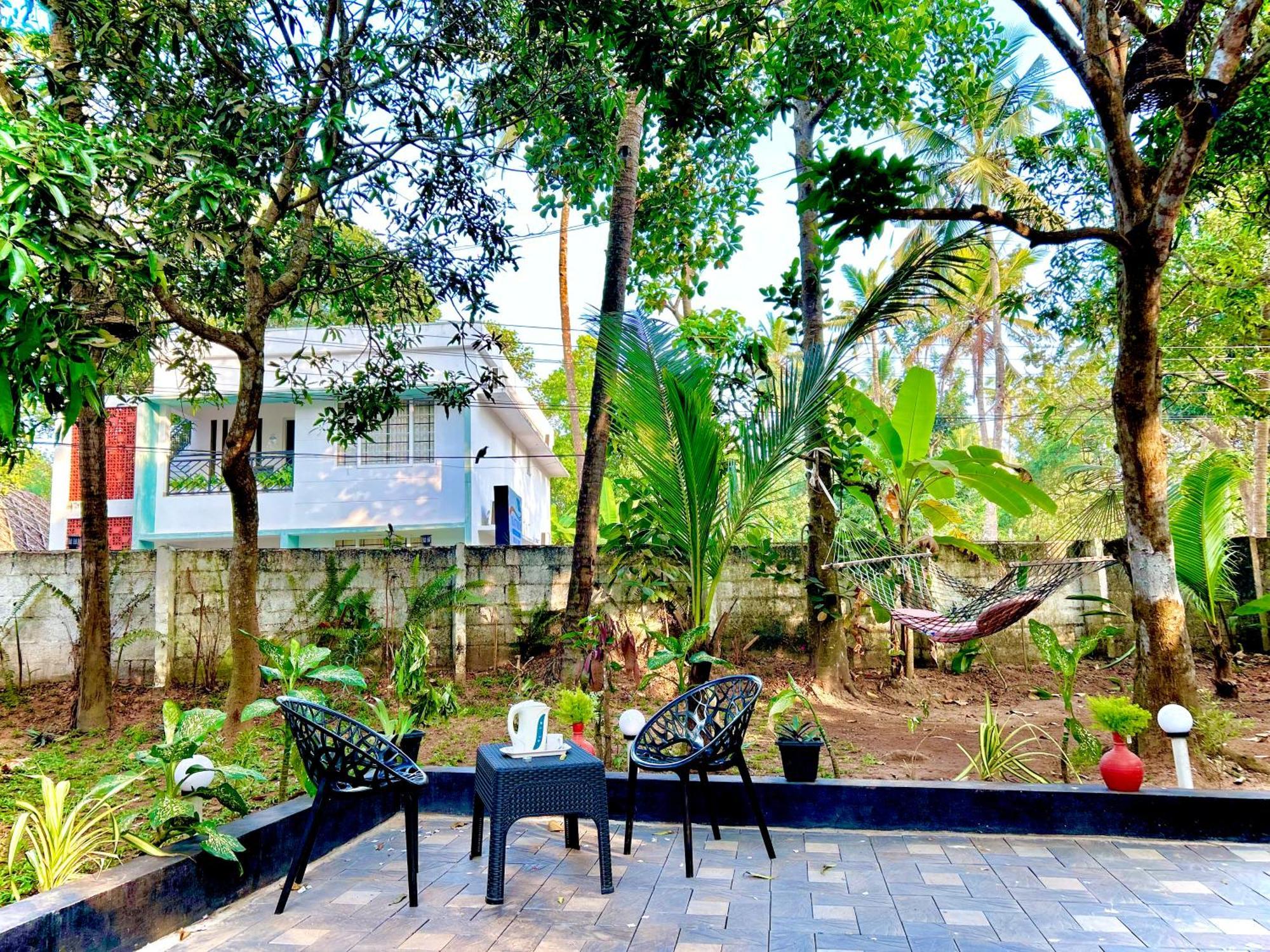 Appartement Cozy Nest à Varkala Extérieur photo