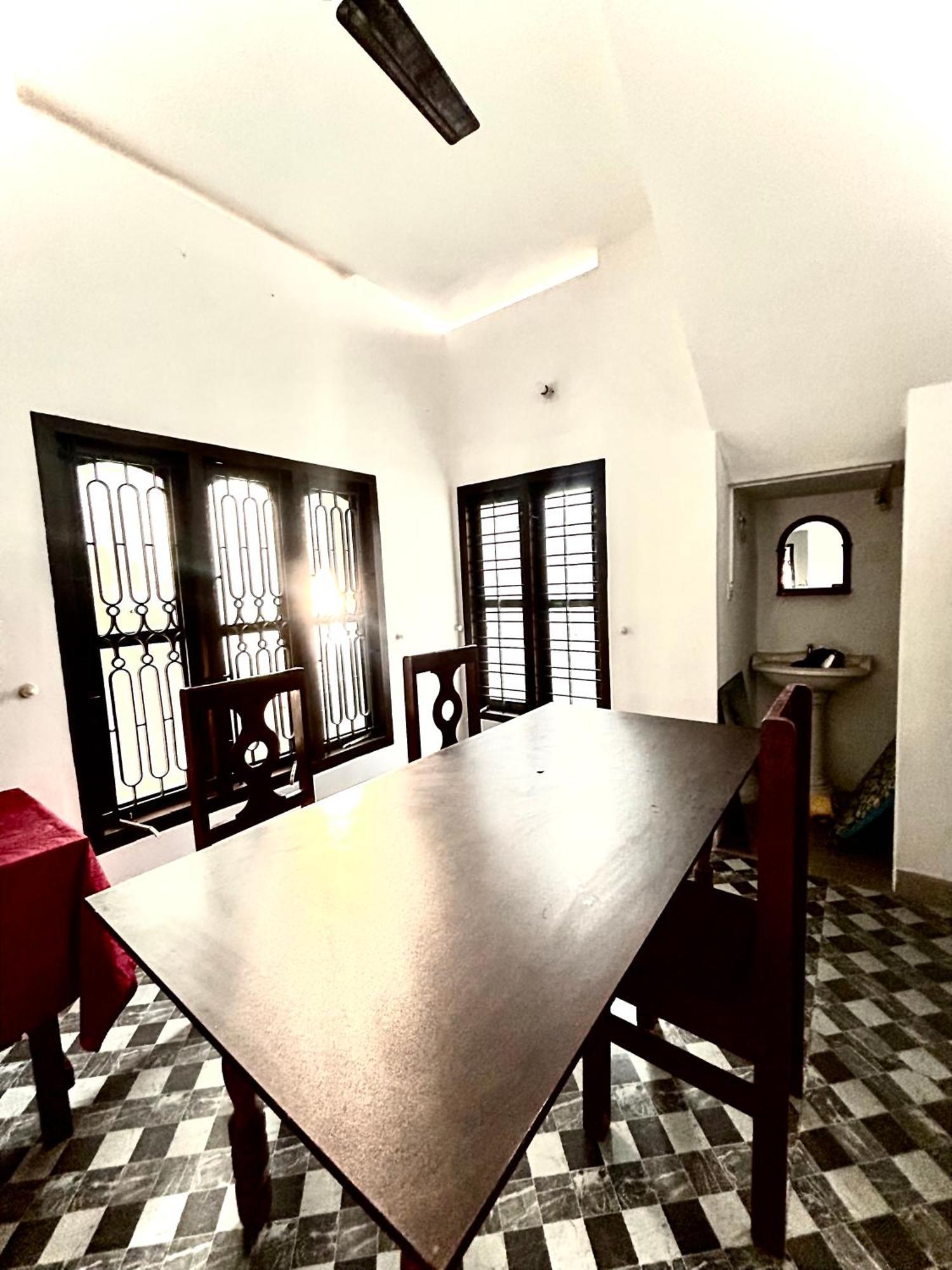 Appartement Cozy Nest à Varkala Extérieur photo